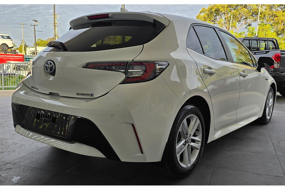2020 Toyota Corolla SX Hybrid ZWE211R