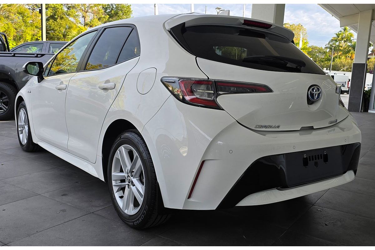 2020 Toyota Corolla SX Hybrid ZWE211R
