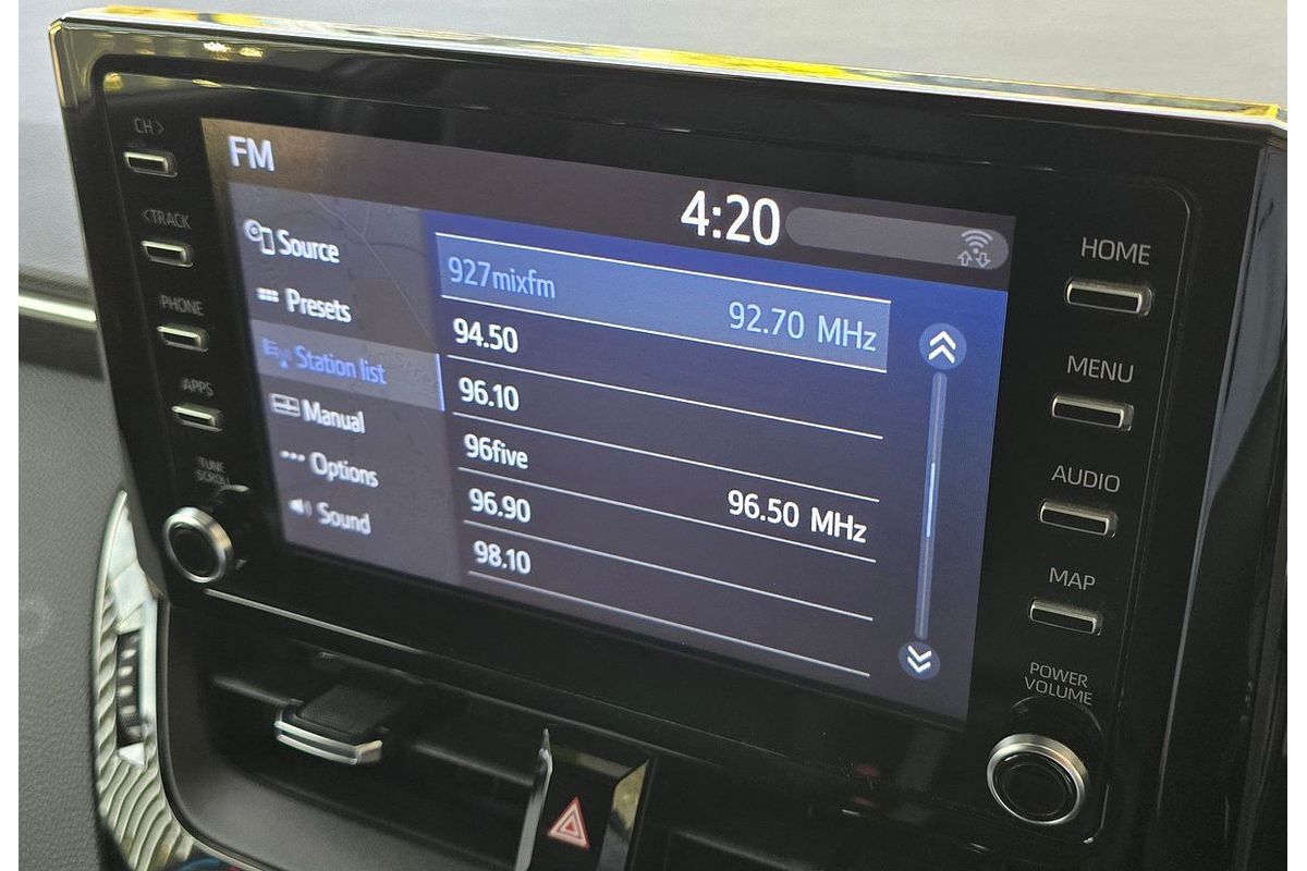 2020 Toyota Corolla SX Hybrid ZWE211R