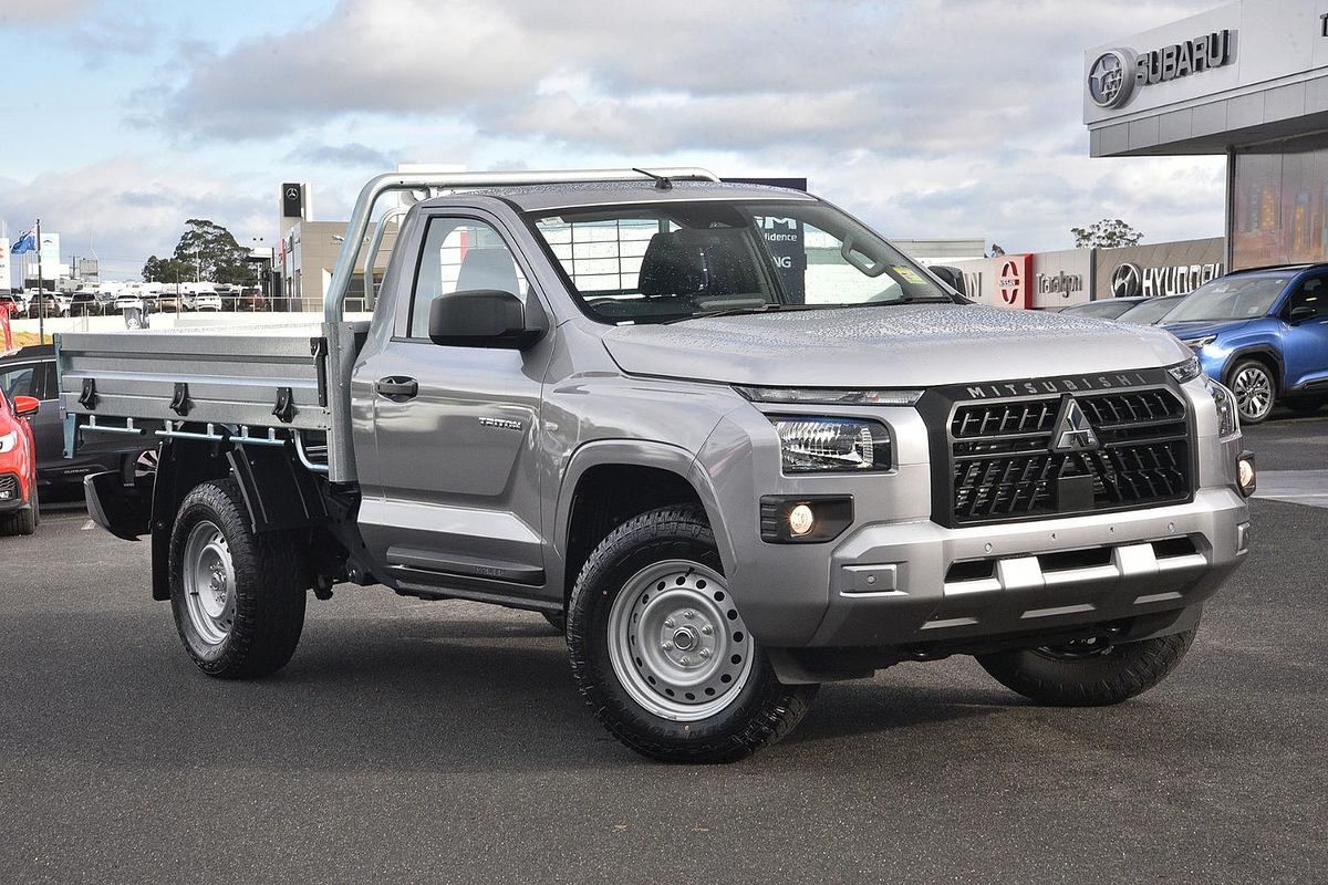 2025 Mitsubishi Triton GLX MV 4X4