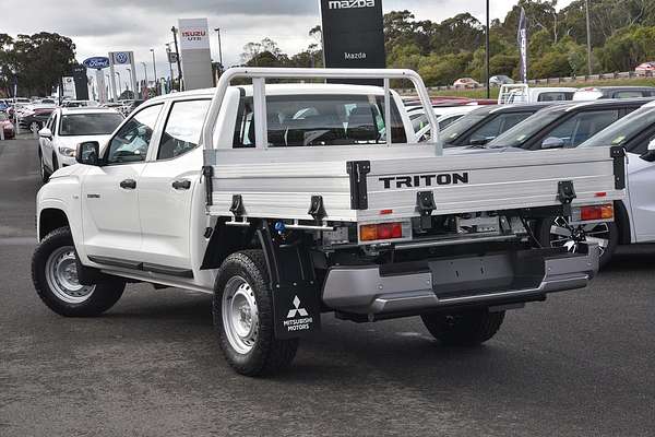 2025 Mitsubishi Triton GLX MV 4X4
