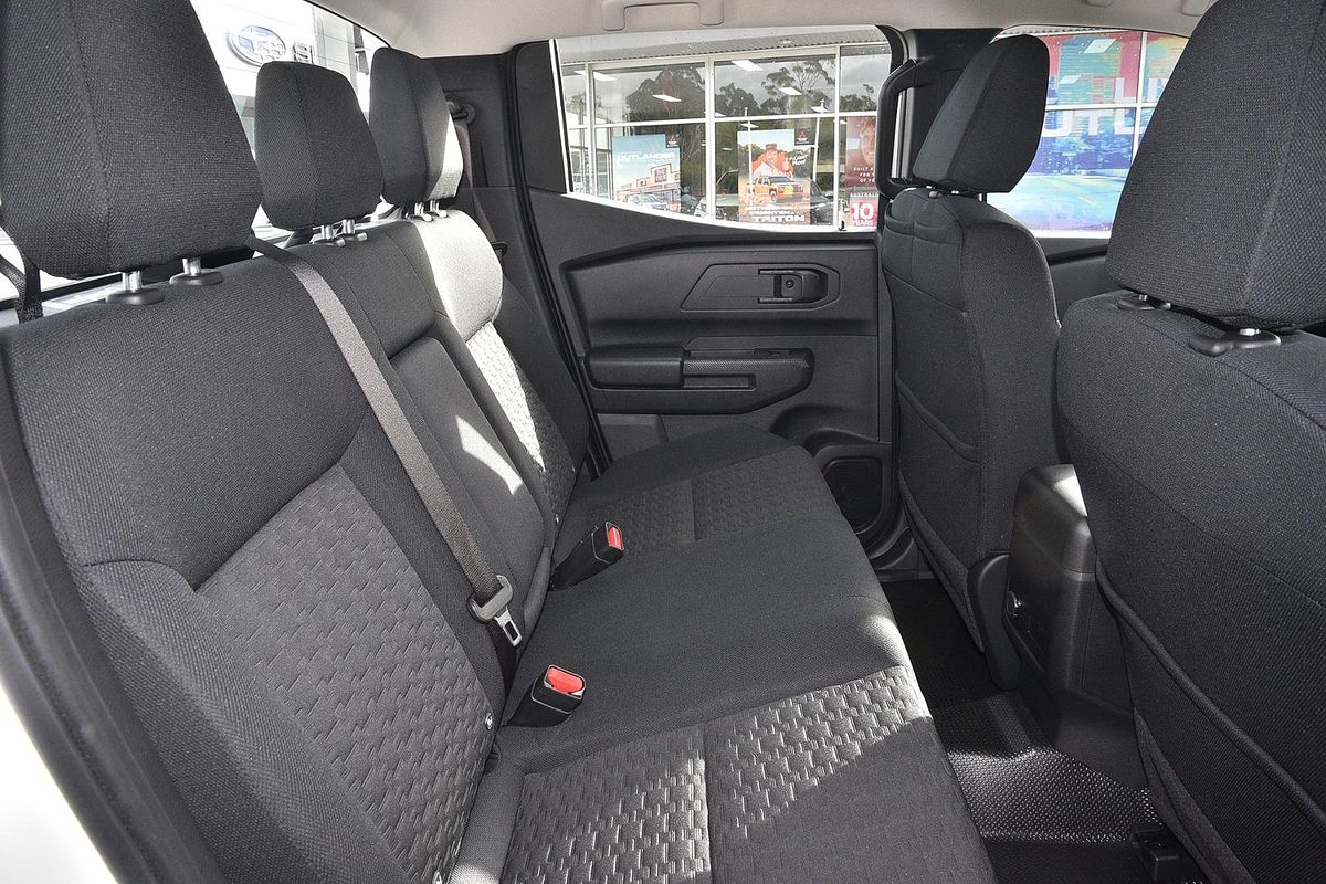 2025 Mitsubishi Triton GLX MV 4X4