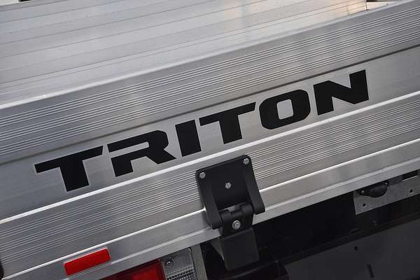 2025 Mitsubishi Triton GLX MV 4X4