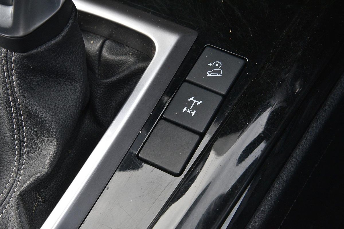 2020 Isuzu D-MAX X-TERRAIN 4X4