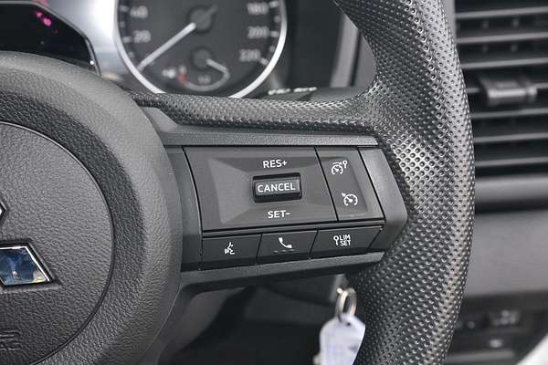 2025 Mitsubishi Triton GLX MV 4X4