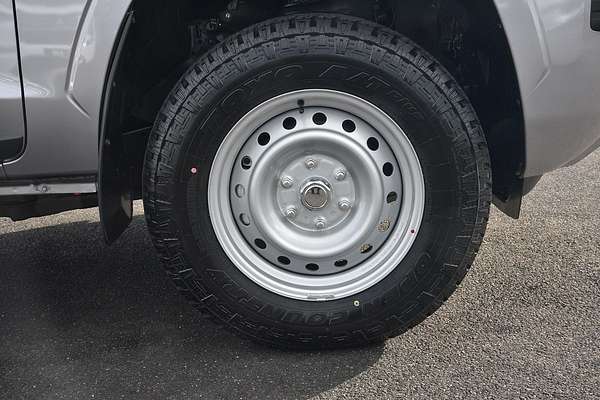 2025 Mitsubishi Triton GLX MV 4X4