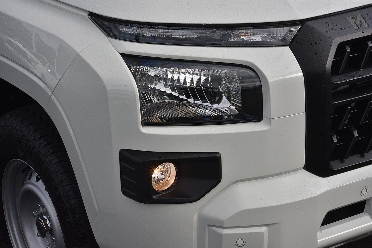 2025 Mitsubishi Triton GLX MV 4X4