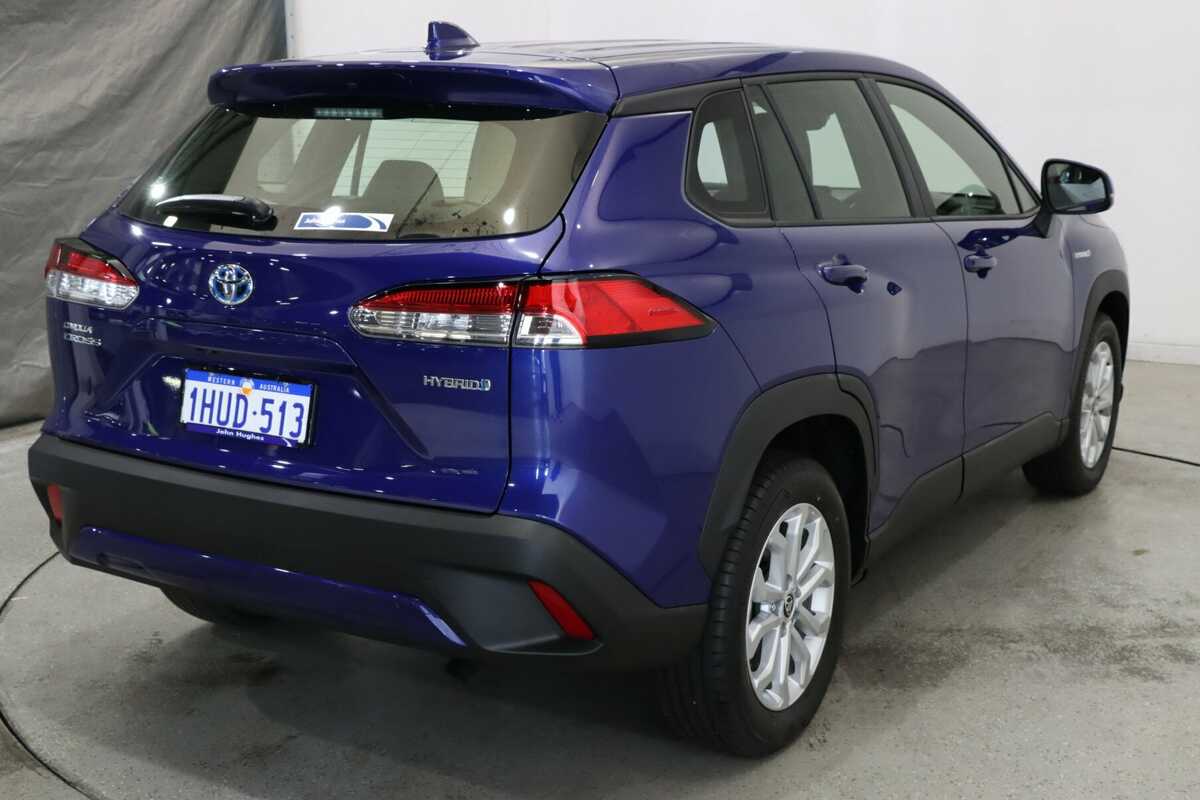 2022 Toyota Corolla Cross GX 2WD Mxgh10R