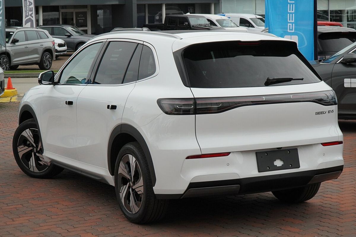 2025 Geely EX5 Inspire E245