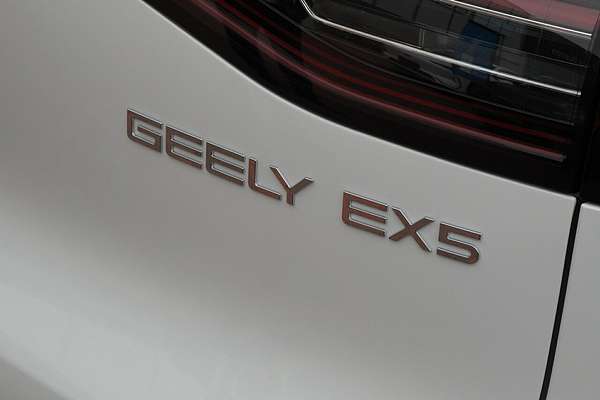 2025 Geely EX5 Inspire E245
