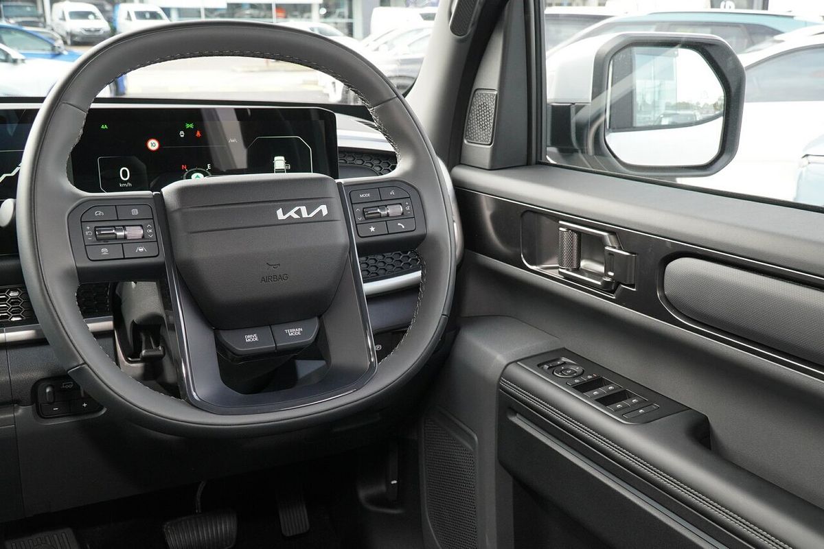 2025 Kia Tasman SX TK 4X4