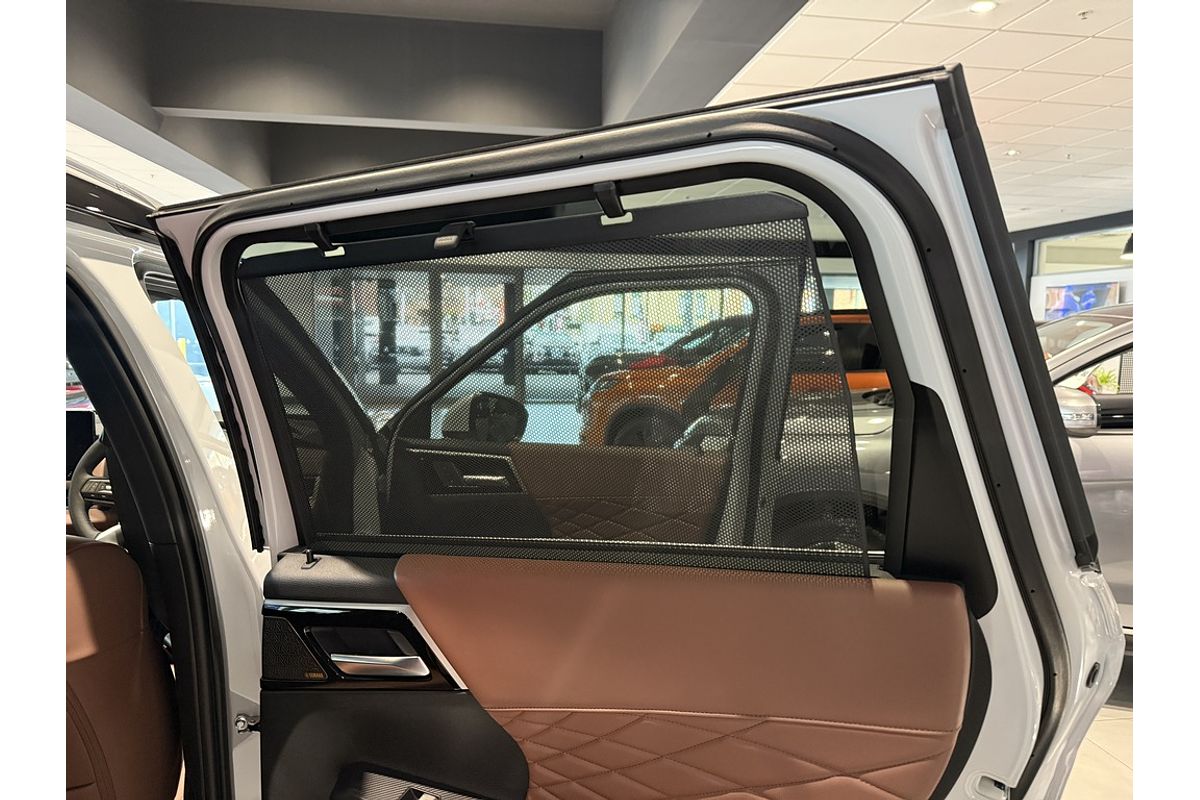 2025 Mitsubishi Outlander Exceed Tourer ZM