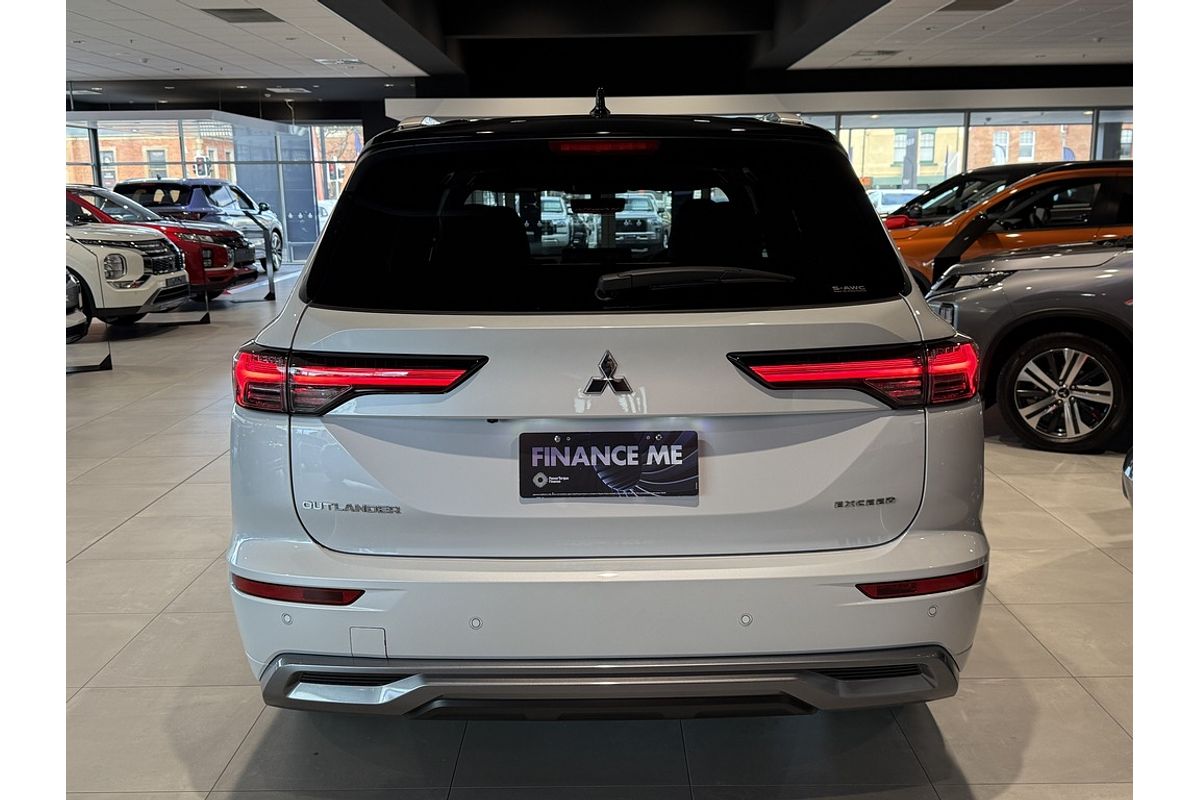 2025 Mitsubishi Outlander Exceed Tourer ZM