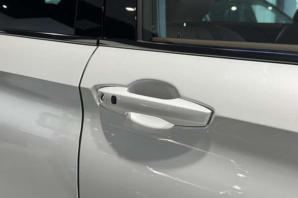 2025 Mitsubishi Outlander Exceed Tourer ZM