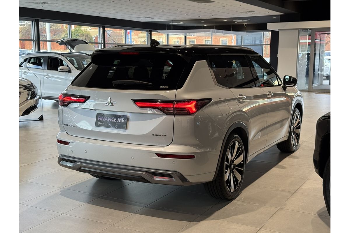 2025 Mitsubishi Outlander Exceed Tourer ZM