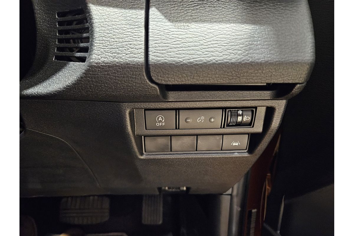 2025 Mitsubishi Triton GSR MV 4X4