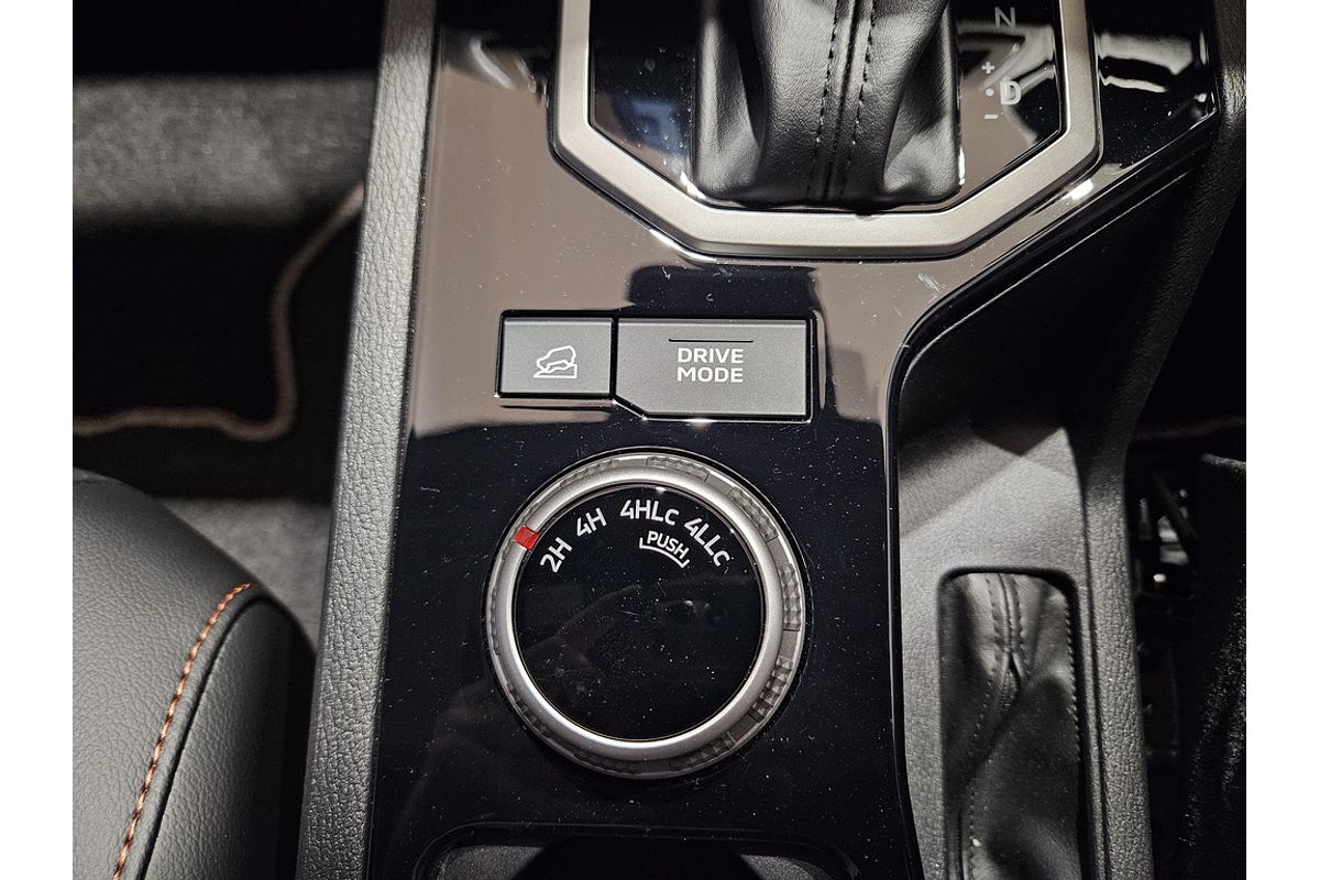 2025 Mitsubishi Triton GSR MV 4X4