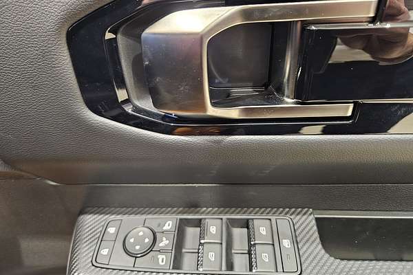 2025 Mitsubishi Triton GSR MV 4X4