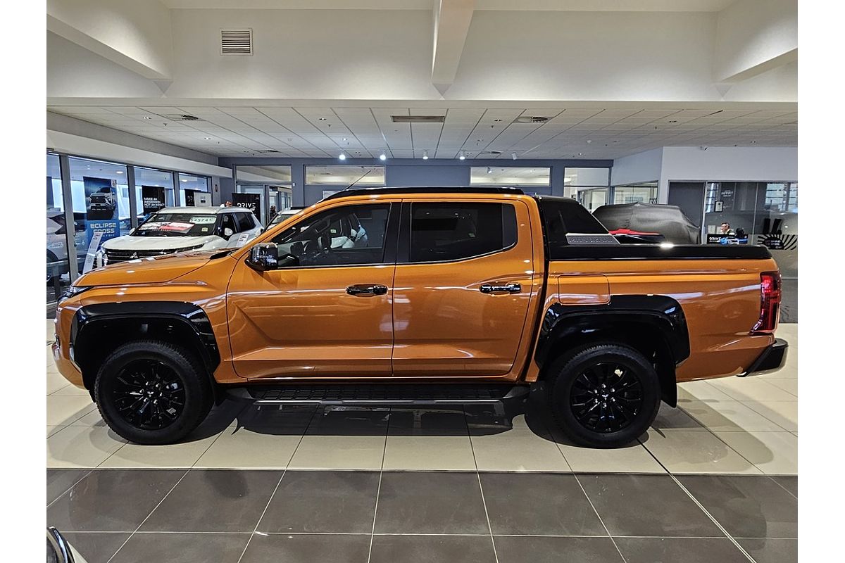 2025 Mitsubishi Triton GSR MV 4X4