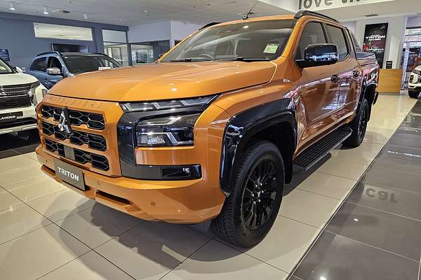 2025 Mitsubishi Triton GSR MV 4X4
