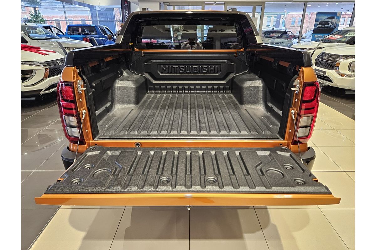 2025 Mitsubishi Triton GSR MV 4X4