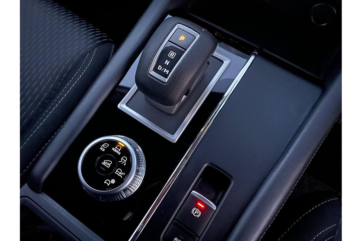 2024 Mitsubishi Outlander ES ZM