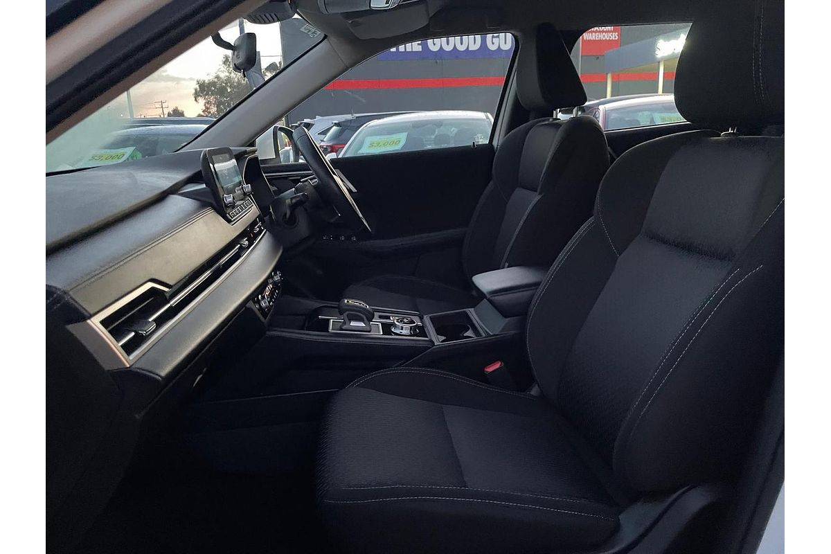 2024 Mitsubishi Outlander ES ZM