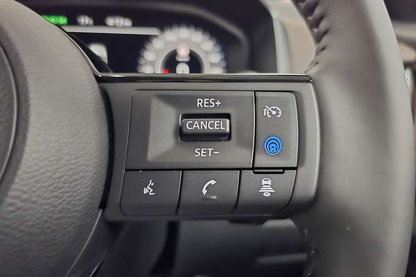 2025 Nissan QASHQAI Ti J12