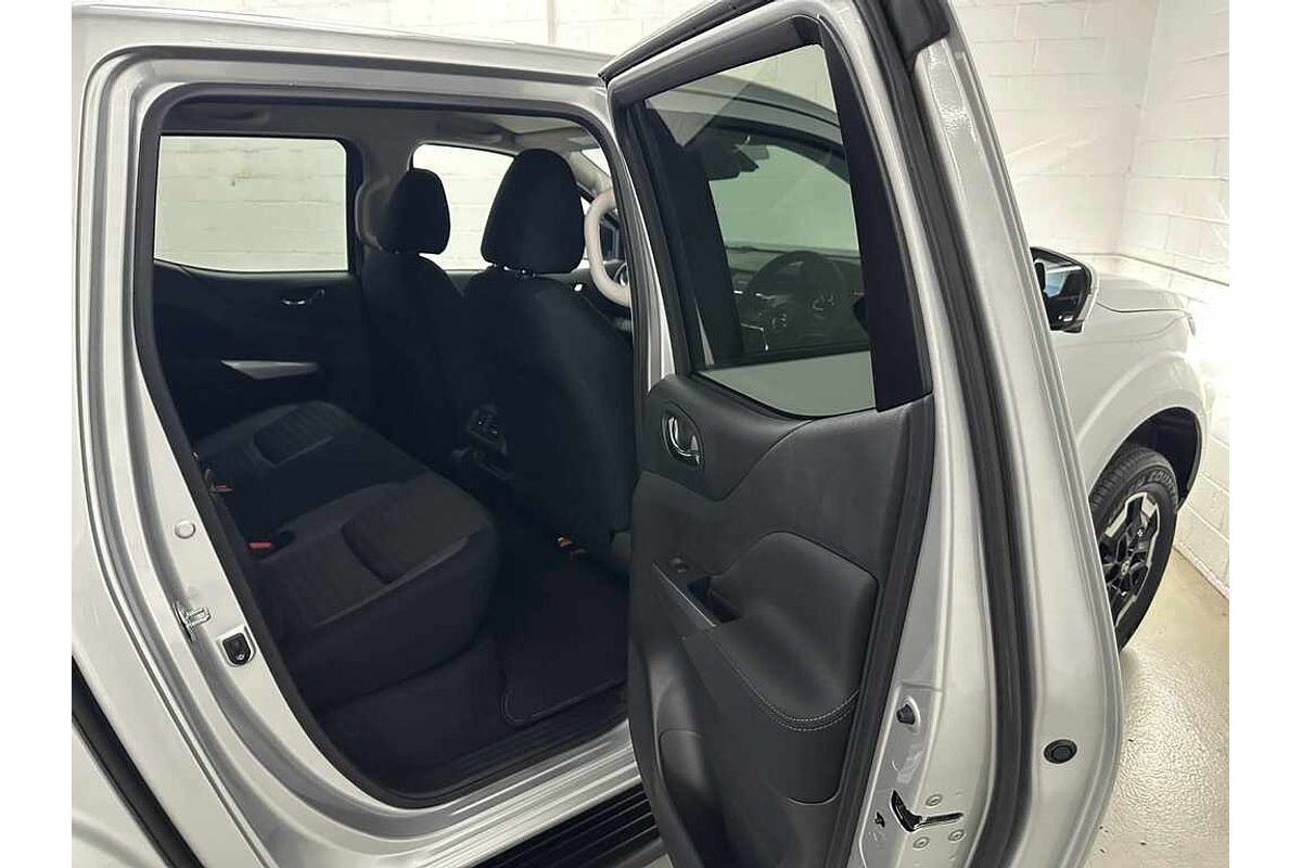 2024 Nissan Navara ST-X D23 4X4