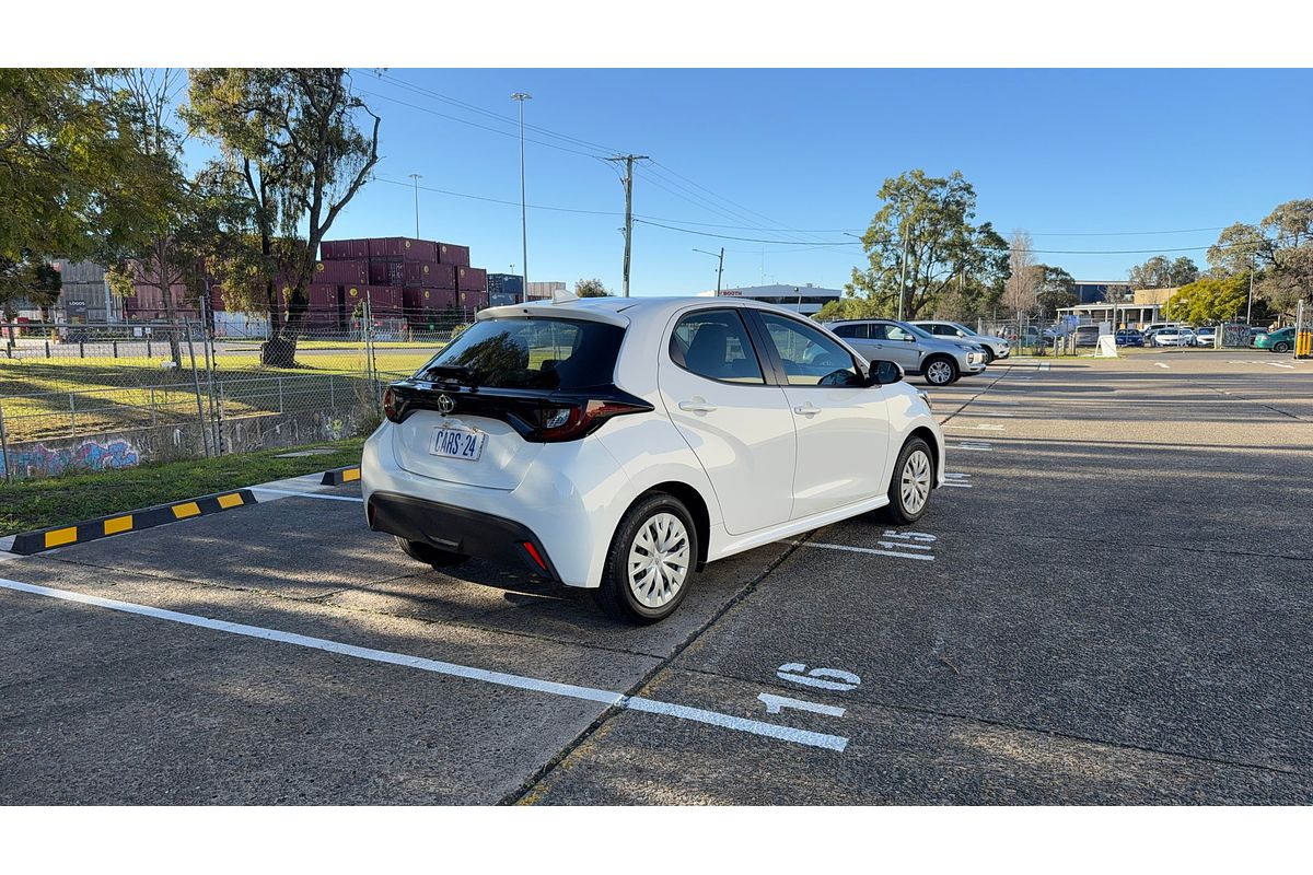 2024 Toyota Yaris Ascent Sport MXPA10R