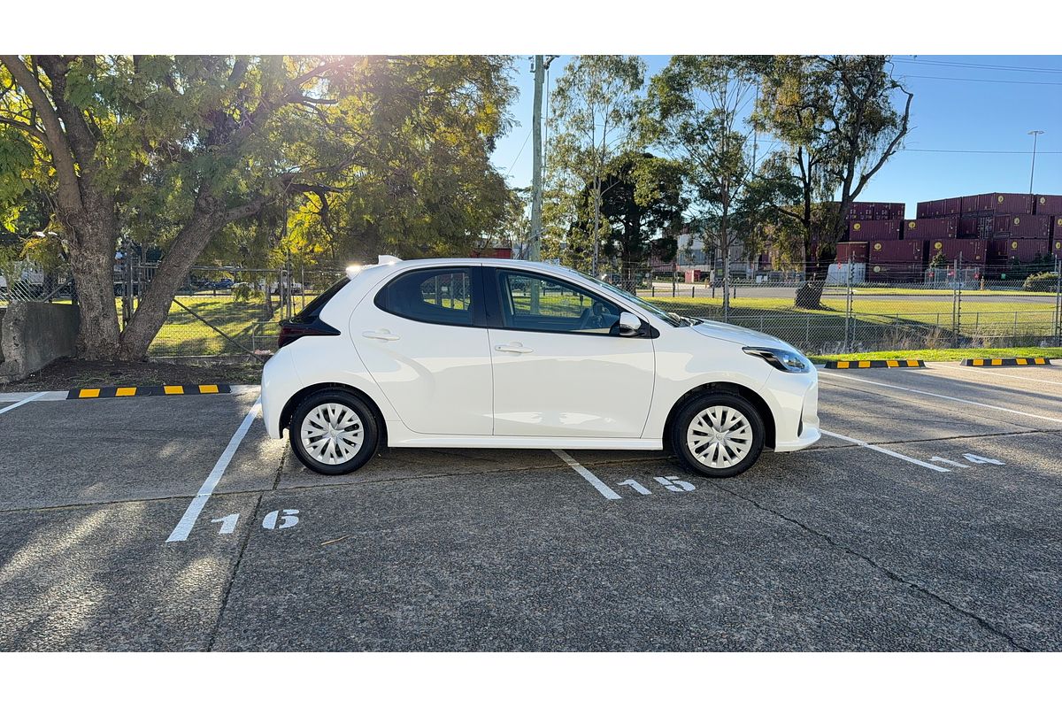 2024 Toyota Yaris Ascent Sport MXPA10R