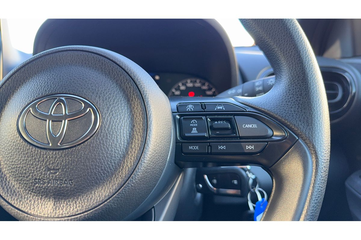 2024 Toyota Yaris Ascent Sport MXPA10R
