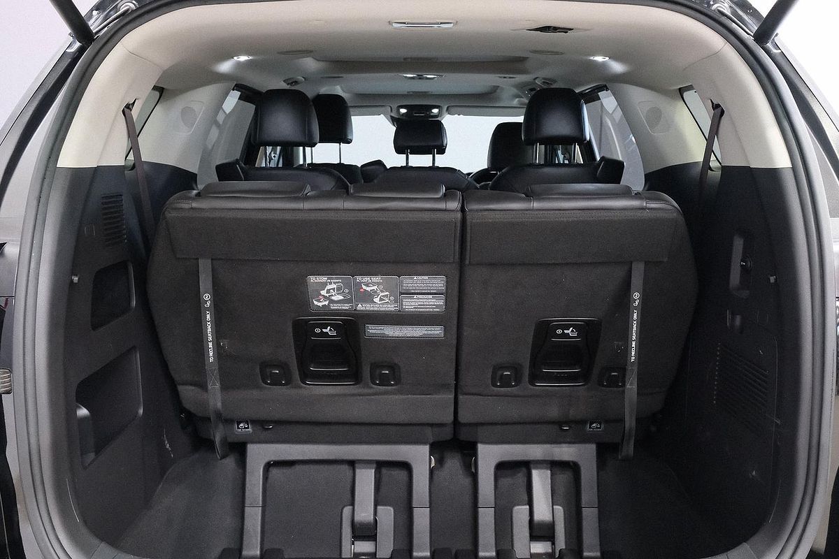 2021 Kia Carnival Platinum KA4