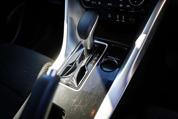 2023 Mitsubishi Eclipse Cross ES YB