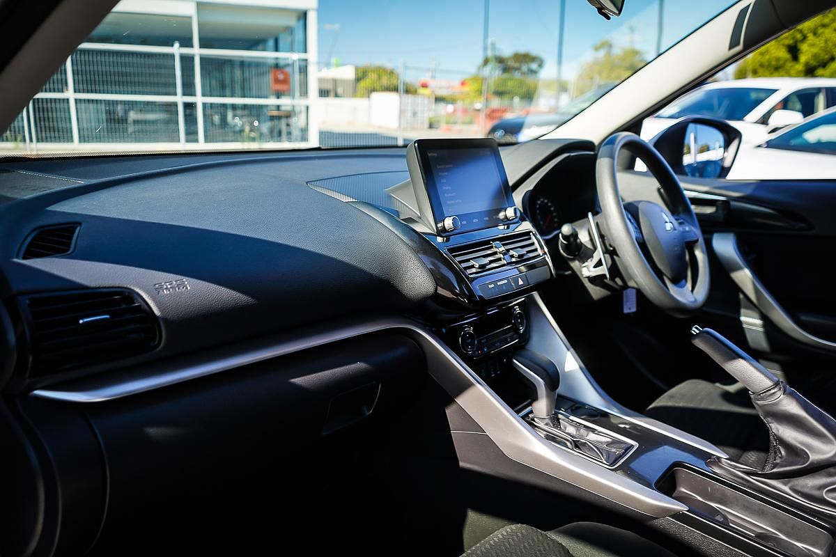 2023 Mitsubishi Eclipse Cross ES YB