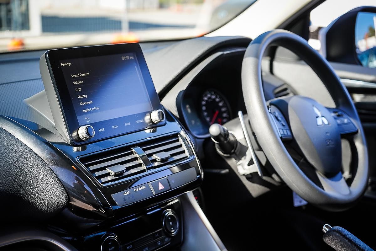 2023 Mitsubishi Eclipse Cross ES YB