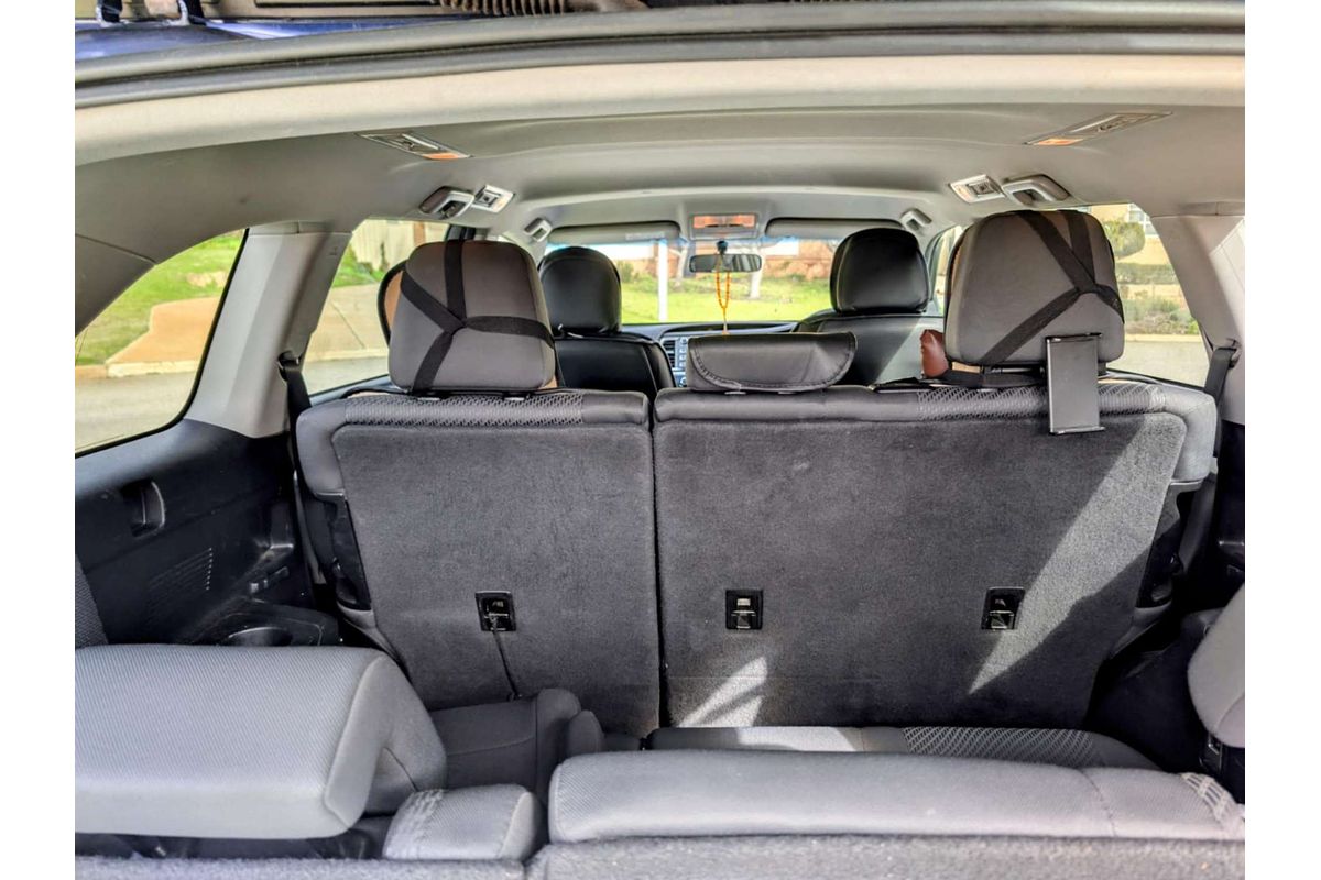 2016 Toyota Kluger GX GSU50R