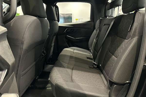 2025 Isuzu D-MAX X-RIDER 4X4