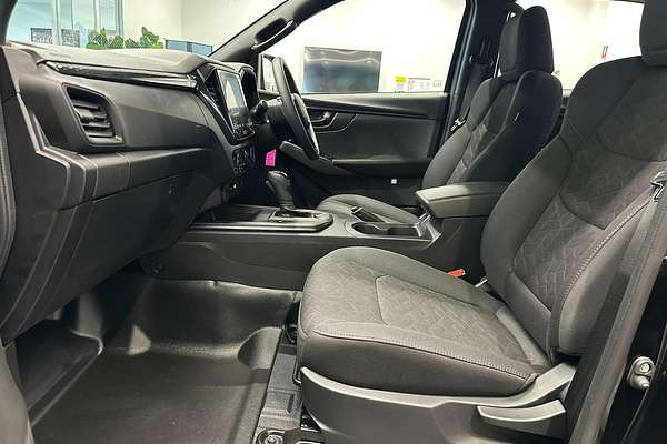 2025 Isuzu D-MAX X-RIDER 4X4