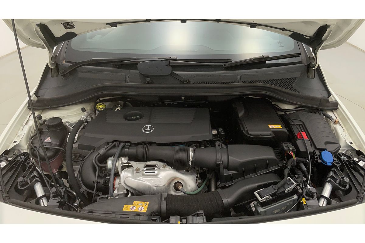 2016 Mercedes-Benz B-Class B180 W246
