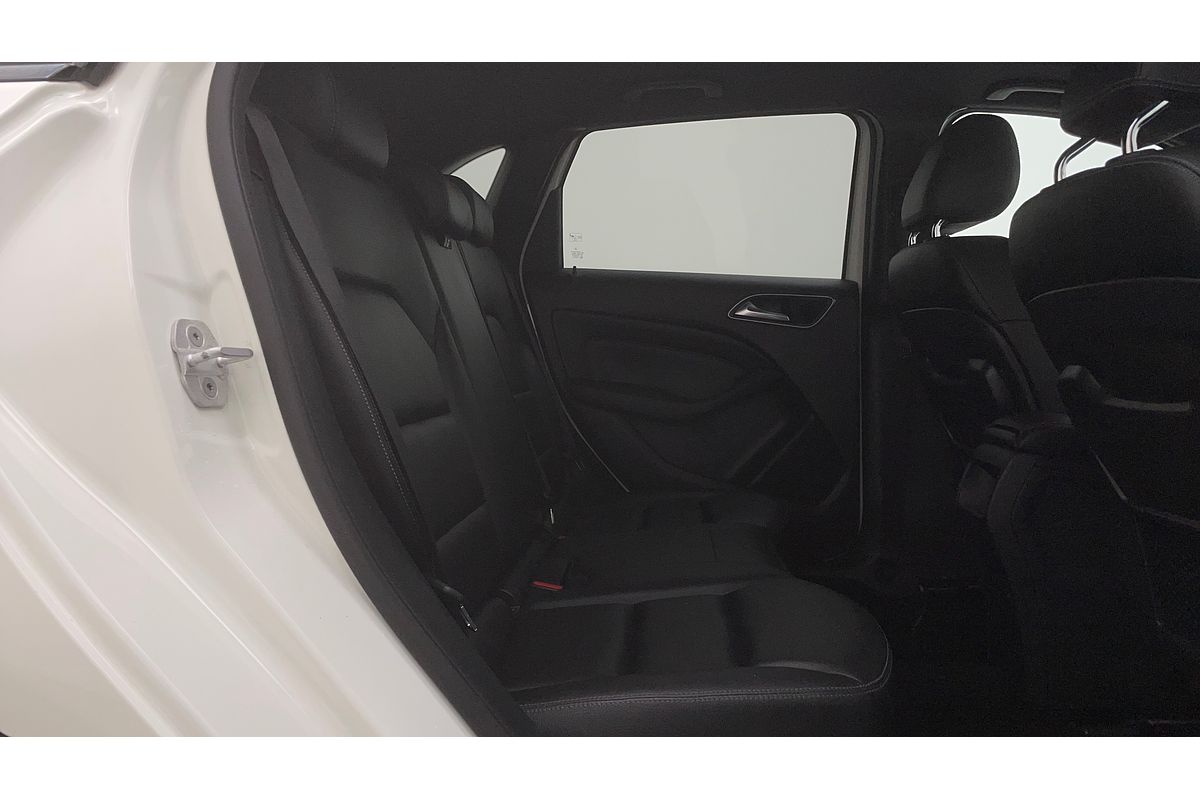 2016 Mercedes-Benz B-Class B180 W246