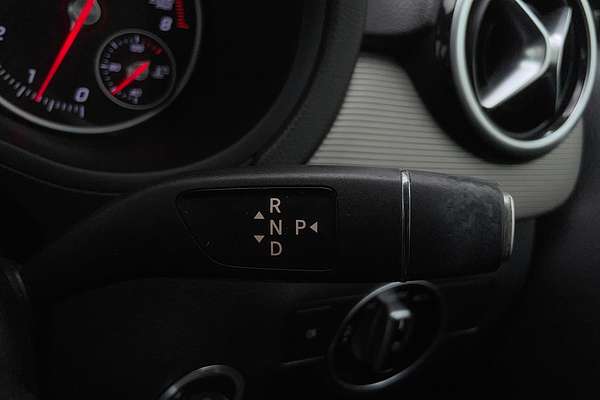 2016 Mercedes-Benz B-Class B180 W246