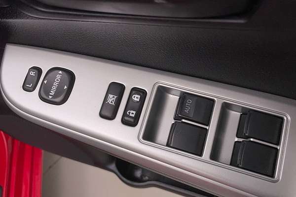 2017 Toyota Camry RZ ASV50R