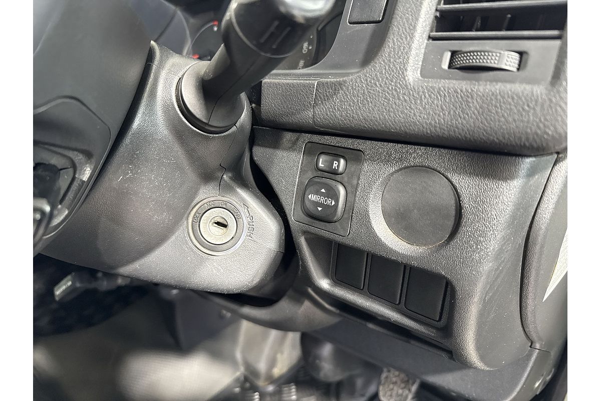 2018 Toyota Hiace TRH201R LWB