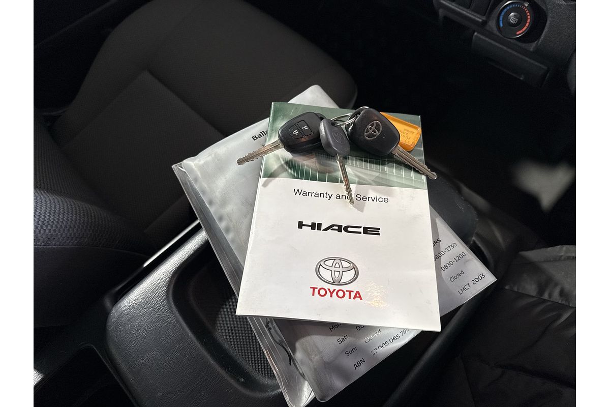 2018 Toyota Hiace TRH201R LWB