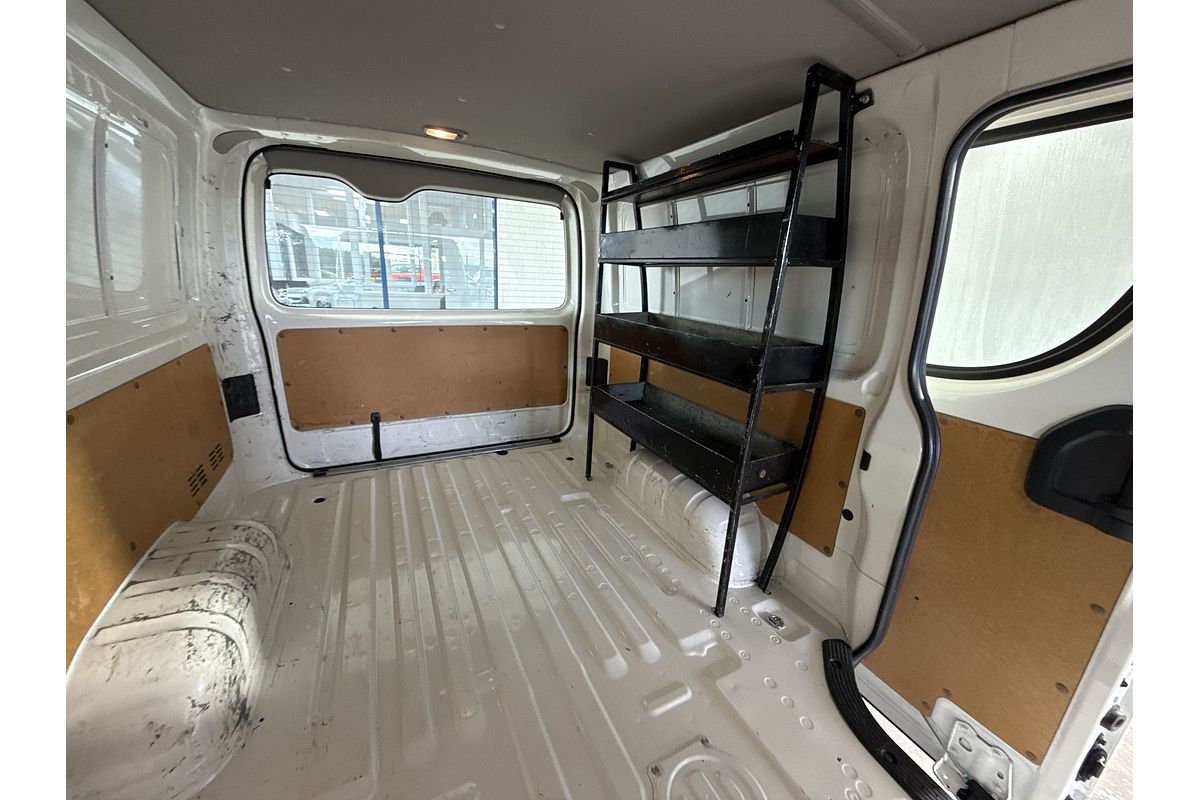 2018 Toyota Hiace TRH201R LWB