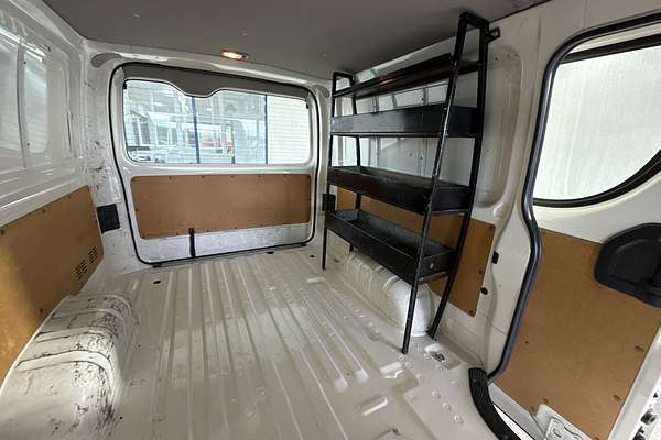 2018 Toyota Hiace TRH201R LWB