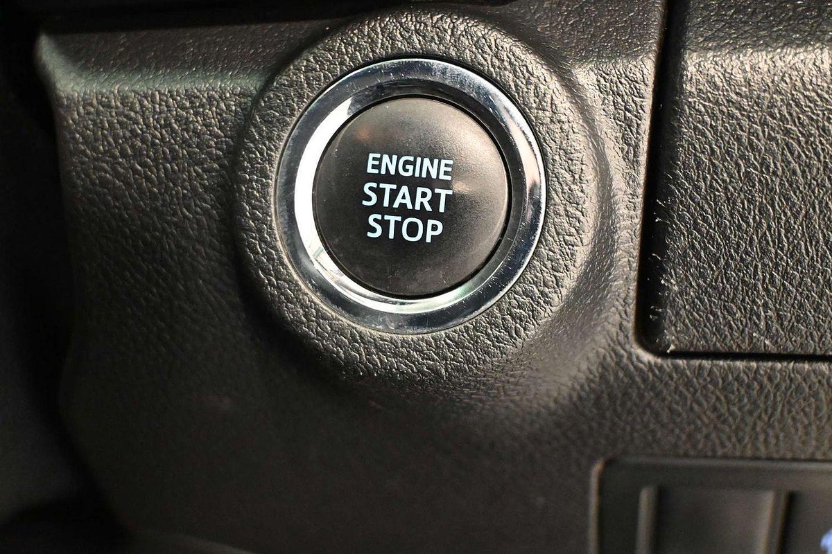 2021 Toyota Hilux SR5 GUN126R 4X4
