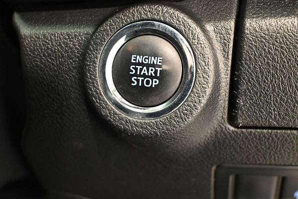 2021 Toyota Hilux SR5 GUN126R 4X4