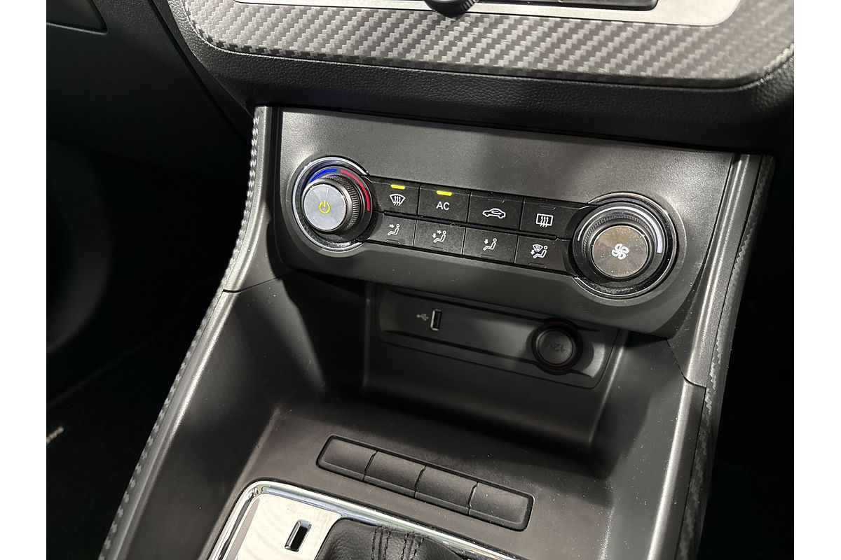 2020 MG ZS Essence AZS1